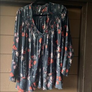Free People XS Floral V-Neck Blouse